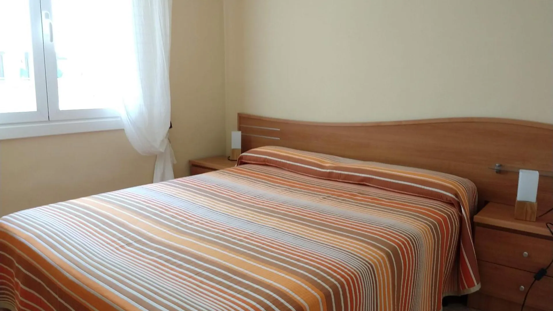 Estupendo Apartamento En El Edificio Dms1 En La Pineda Διαμέρισμα