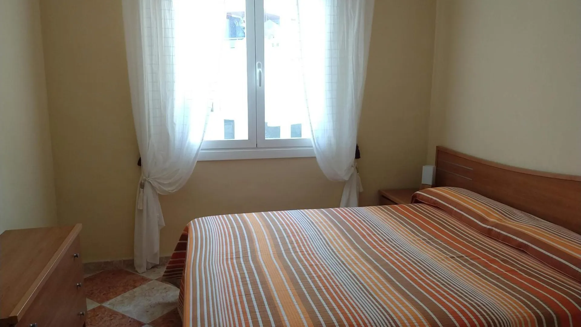 Διαμέρισμα Estupendo Apartamento En El Edificio Dms1 En La Pineda Ισπανία
